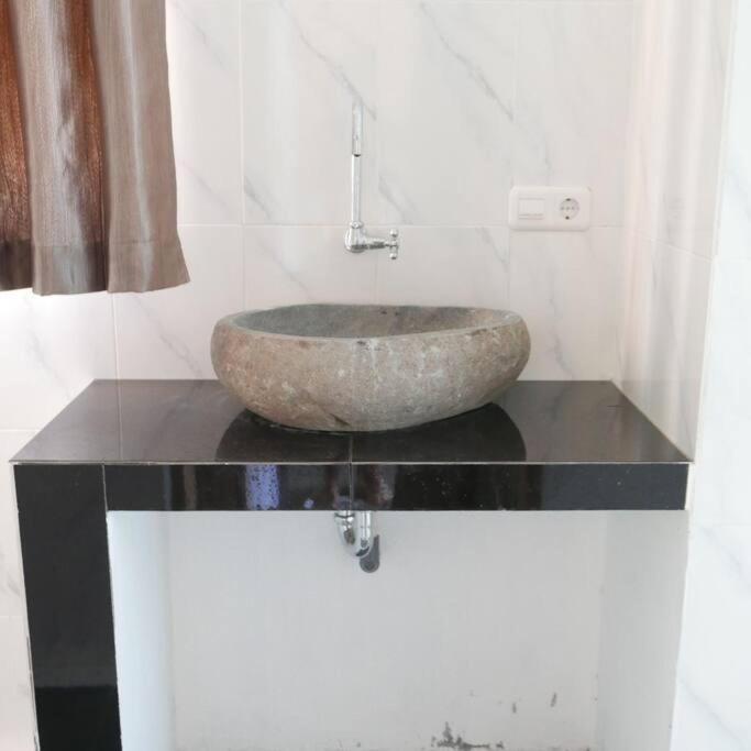Silir Villa "Your Cozy Home" 马塔兰 外观 照片